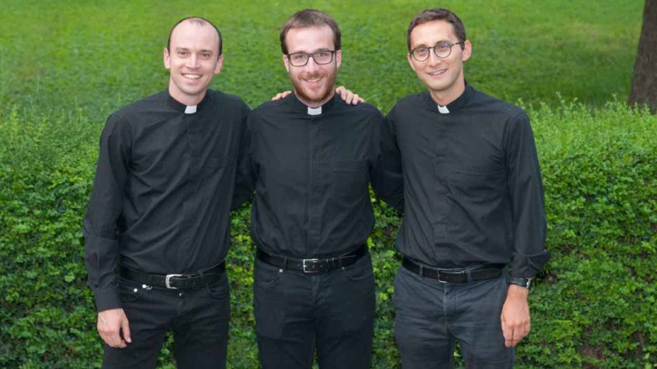 Juró que «nunca sería cristiano» y acaba de ser ordenado