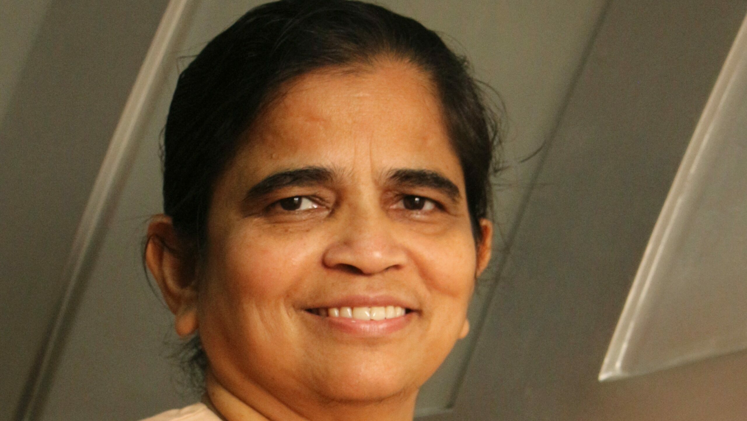 La Hermana Paulina Antonette Scholstin Jesumani FSP: Doctorado con Distinción